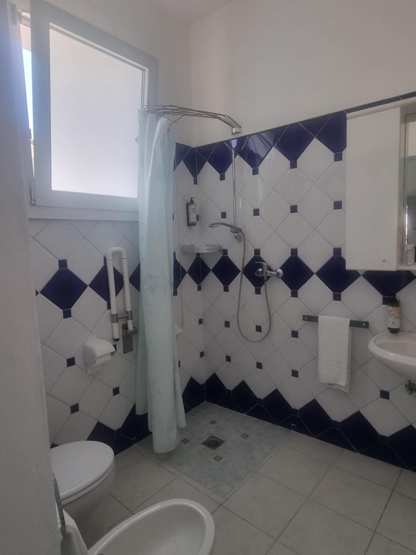 Appart-Hotel Holiday Lignano Sabbiadoro Habitación foto